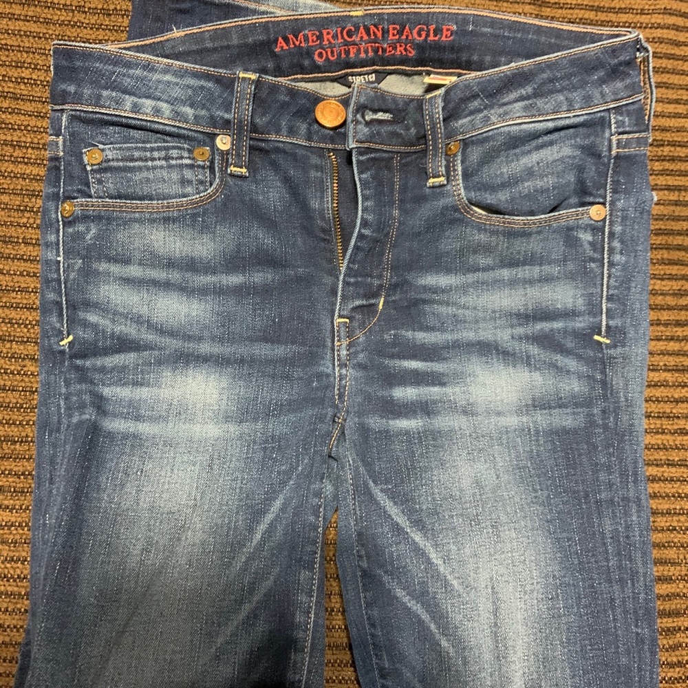 AMERICAN EAGLE sz 4